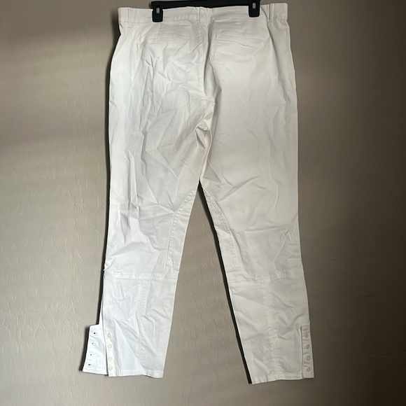 LAUREN RALPH LAUREN Plus-Size Stretch Chino Ankle Pants - Picture 3 of 8